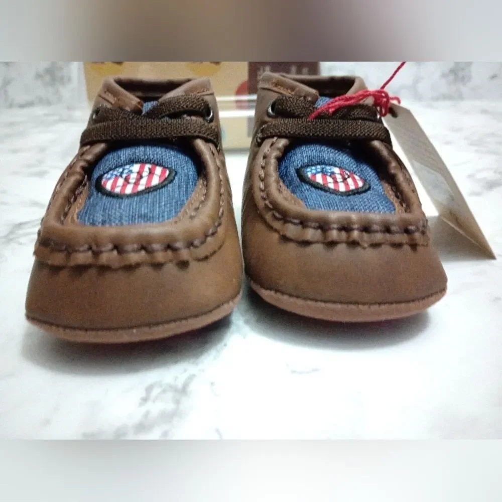 Ariat Lil Stompers with American Flag Design Size 1 ( 6 weeks to 3 Months)
